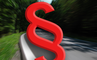 Paragrafenzeichen auf Straße Paragrafenzeichen auf Straße